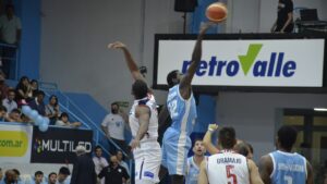 OTC no pudo festejar en su noche histórica