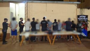 Desbaratan una banda que atracaba con vestimenta de policía