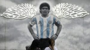 Un año sin Maradona. Homenajes y festejos al eterno 10