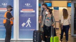 Ya rige la nueva normativa para el ingreso de pasajeros desde el exterior
