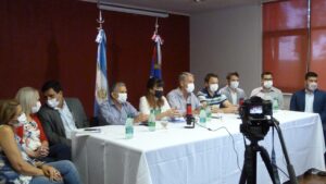 Salir de la secundaria y conseguir trabajo: la nueva propuesta de bachilleratos profesionales