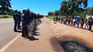 La Policía de Misiones evitó el corte de ruta en Campo Viera