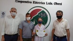 La CELO recibe documentaciones para el Programa “Ayudo al pago de la Energía Eléctrica de mi casa”