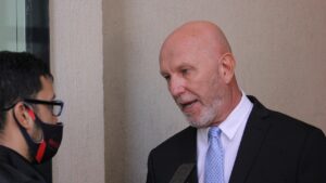 Loreiro insiste en su pedido de amparo por el Pase Sanitario