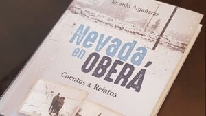 Ricardo Argarañaz presentó su libro «Nevada en Oberá»