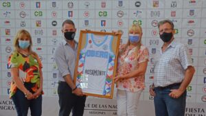 Federación de Colectividades recibió la indumentaria del OTC