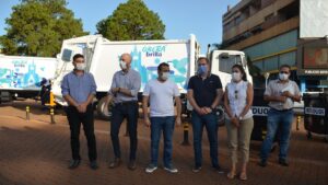 La Provincia entregó nuevos camiones a Oberá