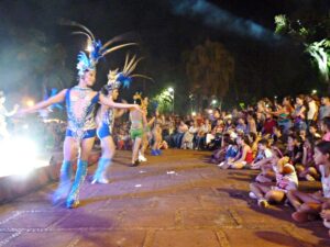 Con mucho público se desarrolló la primer noche del Carnaval Fest