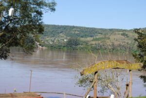 Panambí: Puerto Sánchez celebra 30 años, con una guitarreada entre amigos