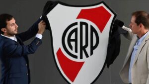 River presentó su nuevo escudo y explican cuales son las diferencias