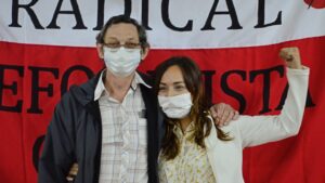 Bernhadt asume como Defensor del Pueblo