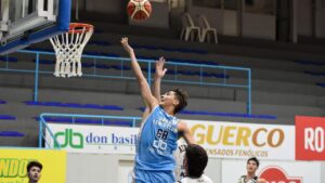 Los pibes triunfaron frente a Atenas