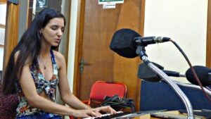 Loreley Benítez presentará su primer disco en Oberá