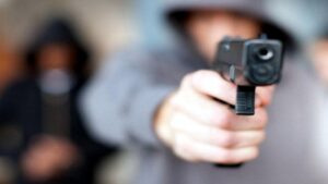 Asalto a mano armada en Oberá: Hay una mujer grave por un balazo en la cabeza