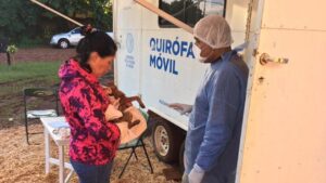 El Quirófano Móvil en los Barrios obereños