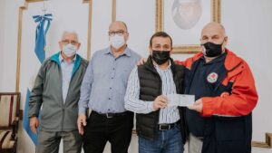 El gobierno entregó segunda cuota del subsidio para maquinaria de combate contra el fuego