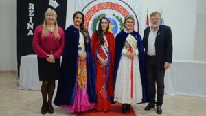 Laura Lasa es la nueva Reina de la Colectividad Paraguaya￼