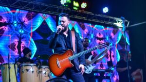 Iguazú: Lucas Sugo le dio la bienvenida a la temporada de invierno con un multitudinario show