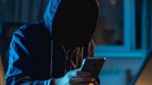 Capturaron a un hombre acusado de hacerse con más de 100 mil dólares con el “cuento del tío”