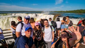 El turismo genera empleo y desarrollo económico