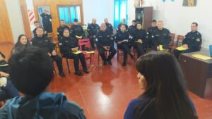 Policías de la Ruta 14 se capacitan en Derecho Indígena