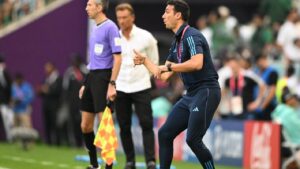 Scaloni define el equipo y los cambios en las horas previas a enfrentar a Polonia