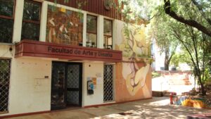 Un largo camino: del horno de una casa a la creación de una Facultad