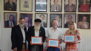 La CAC entregó reconocimientos a destacados de la FNI