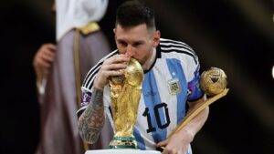Messi, distinguido por la FIFA con el Balón de Oro de Qatar 2022