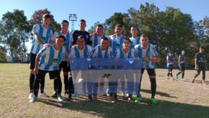 Ex Alumnos 185 y AEMO lideran el Apertura 2023