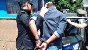 Balotaje: varios arrestados en escuelas por pedidos de captura vigentes