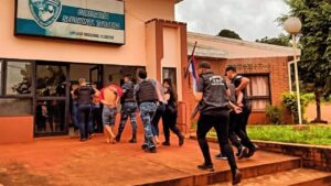 La Policía desarticuló una banda dedicada a robos de vehículos