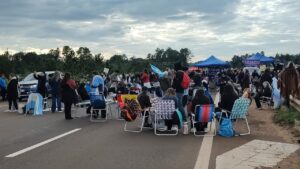 Continúa la protesta policial y docente en Misiones: hubo dos cortes en la ruta nacional 12