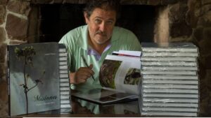 Aníbal Parera presenta su libro “Misiones tierra prometida”