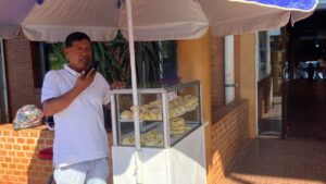 Chipero denuncia que no lo dejan ingresar a la Terminal de Ómnibus