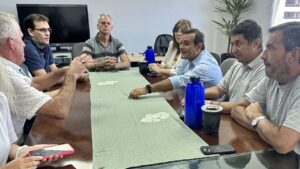 Delapierre: «el gobierno provincial tiene que rebajar impuestos y beneficiar a las cooperativas»