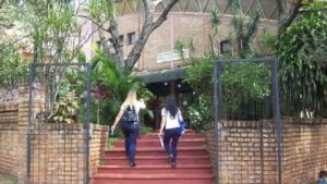 Vandalismo y robo en la Biblioteca Sarmiento de Oberá