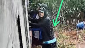 Cámaras de seguridad permitieron a la Policía identificar y arrestar a dos ladrones de viviendas