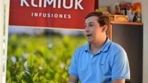 Jhony Klimiuk: «Estará muy bien representada la calidad del té misionero»