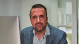 Martín Kornuta afirma: «el gobierno misionero hace Peronismo permanentemente en su gestión»