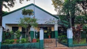 La escuela 304 cumplió 85 años pero siguen reclamando arreglos