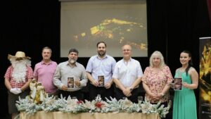 Dacher: «La Navidad en Argentina se celebra en Leandro N. Alem»