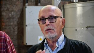 Crisis tealera: «Tenemos que buscar valor agregado», afirmó Helmuth Kummritz