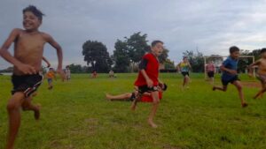 Destacados 2025: Mariana y César ayudan con el deporte como herramienta