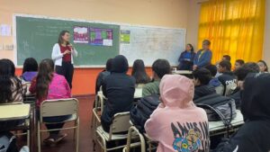 Adolescentes y la salud sexual: Importancia de contar con métodos de protección».