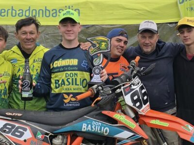 El Naka Team se prepara para un duro año de competencia