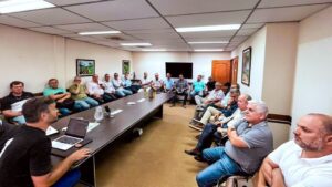 Reunión con la industria Yerbatera. «No se pudo avanzar con el precio de la materia prima»