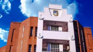 «Cumplimos la palabra y el objetivo de normalizar el partido»