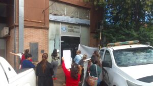 Protectoras enfrentaron al Fiscal Bys. «Hay justicia para algunos y para otros no».