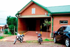 Custodia policial en la EPET 3 por pintada amenazante